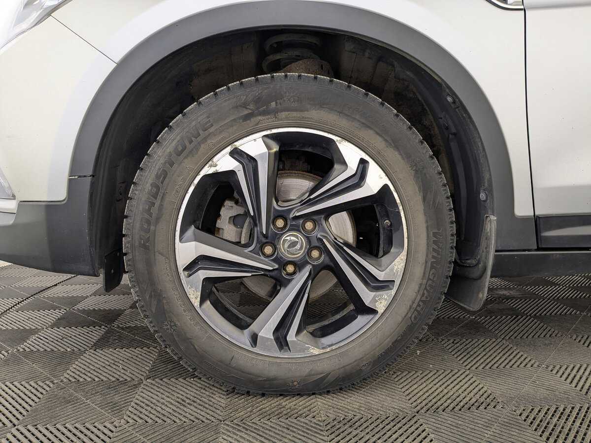 Dongfeng AX7, 2018 Фото №12