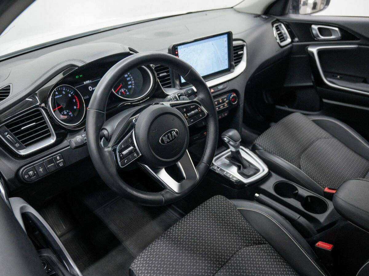 Kia XCeed, 2020 Фото №14