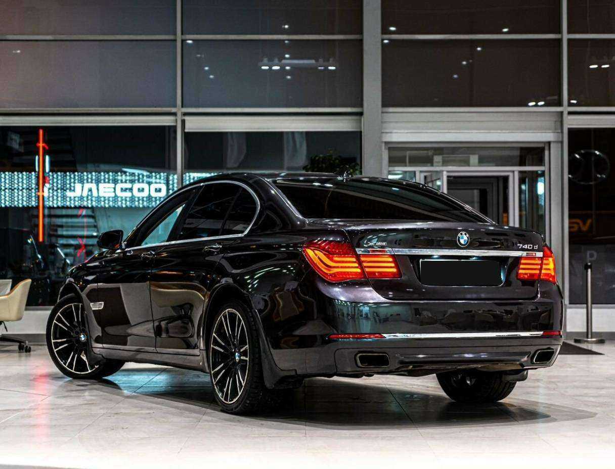 BMW 7 серии 740d xDrive, 2013 - 121 955 км. | Фото №4