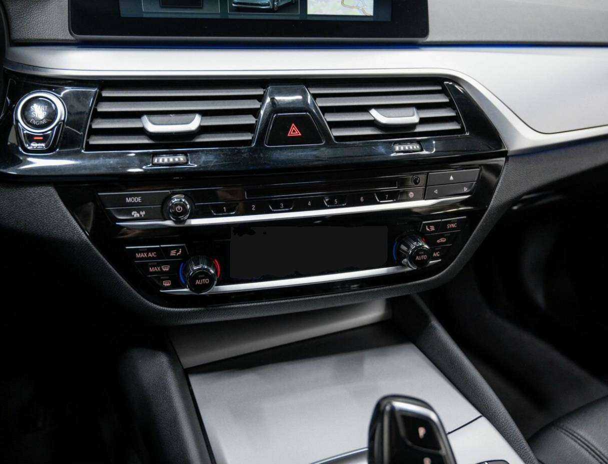 BMW 5 серии 520d, 2017 Фото №23