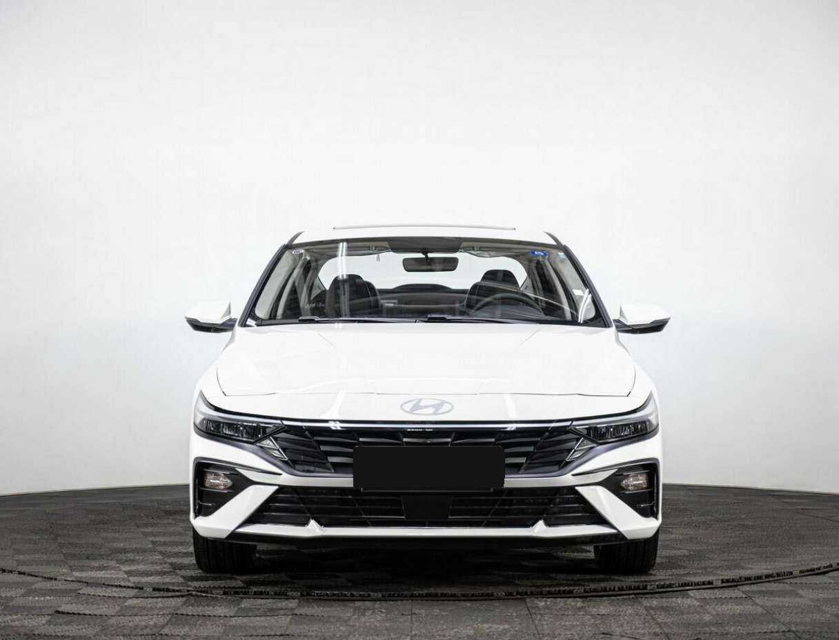 Hyundai Elantra, 2023 Фото №2