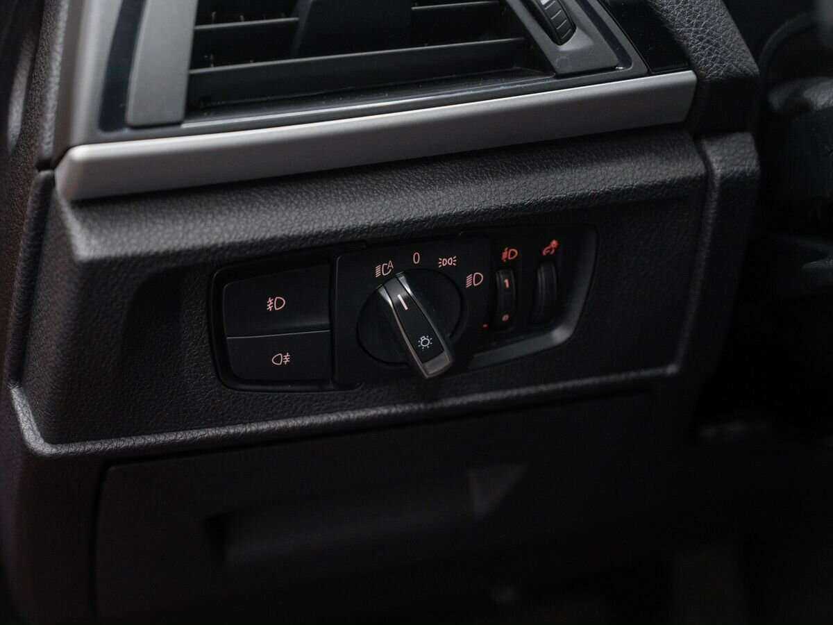 BMW 1 серии 118i, 2016 Фото №16