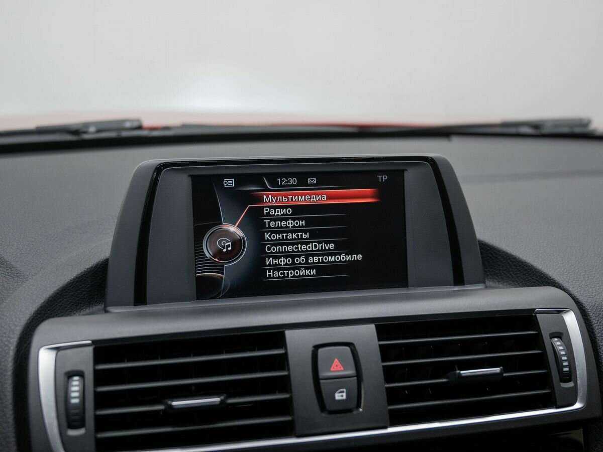 BMW 1 серии 118i, 2016 Фото №24