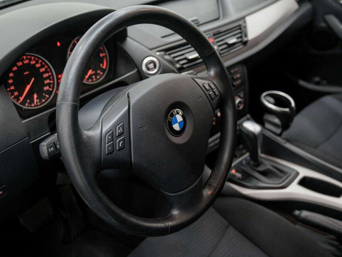 BMW X1 18i, 2013 Фото №17