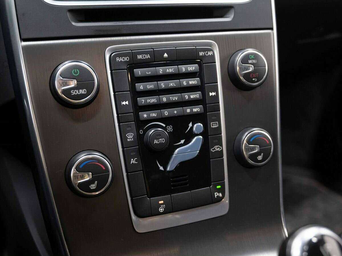 Volvo S60, 2013 Фото №20