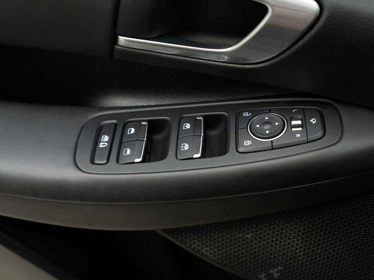 Hyundai Sonata, 2020 Фото №14