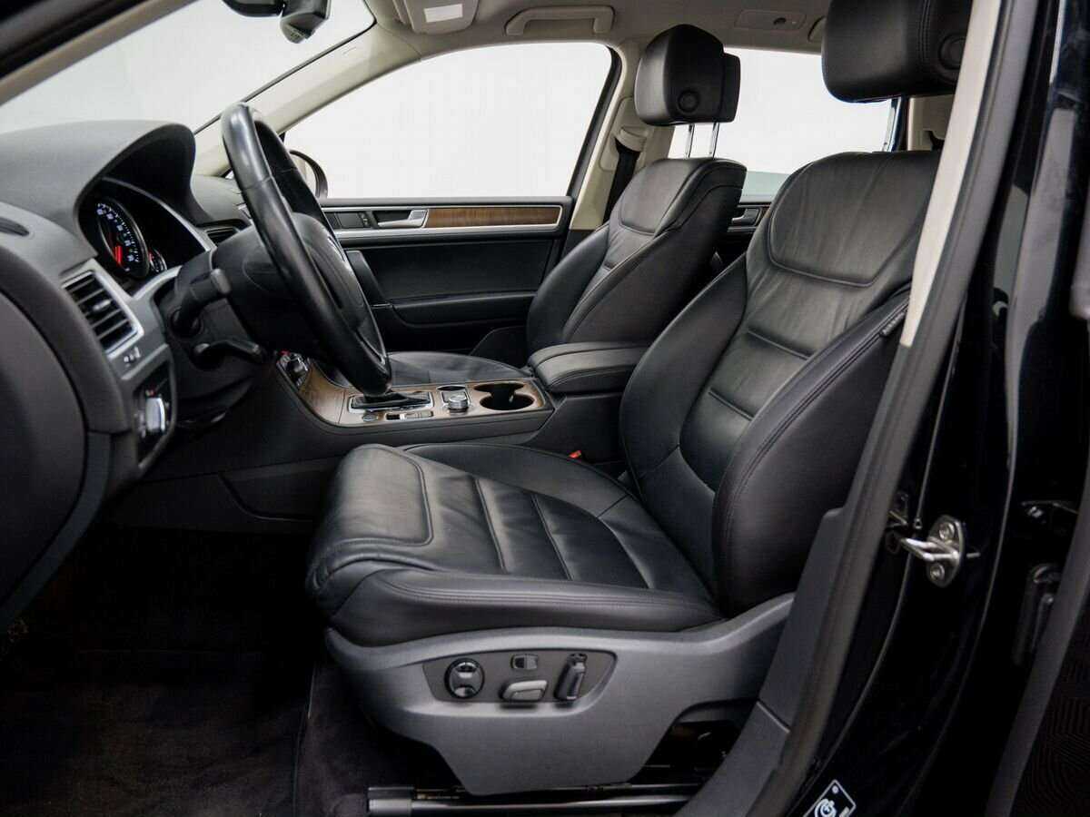 Volkswagen Touareg, 2015 Фото №14