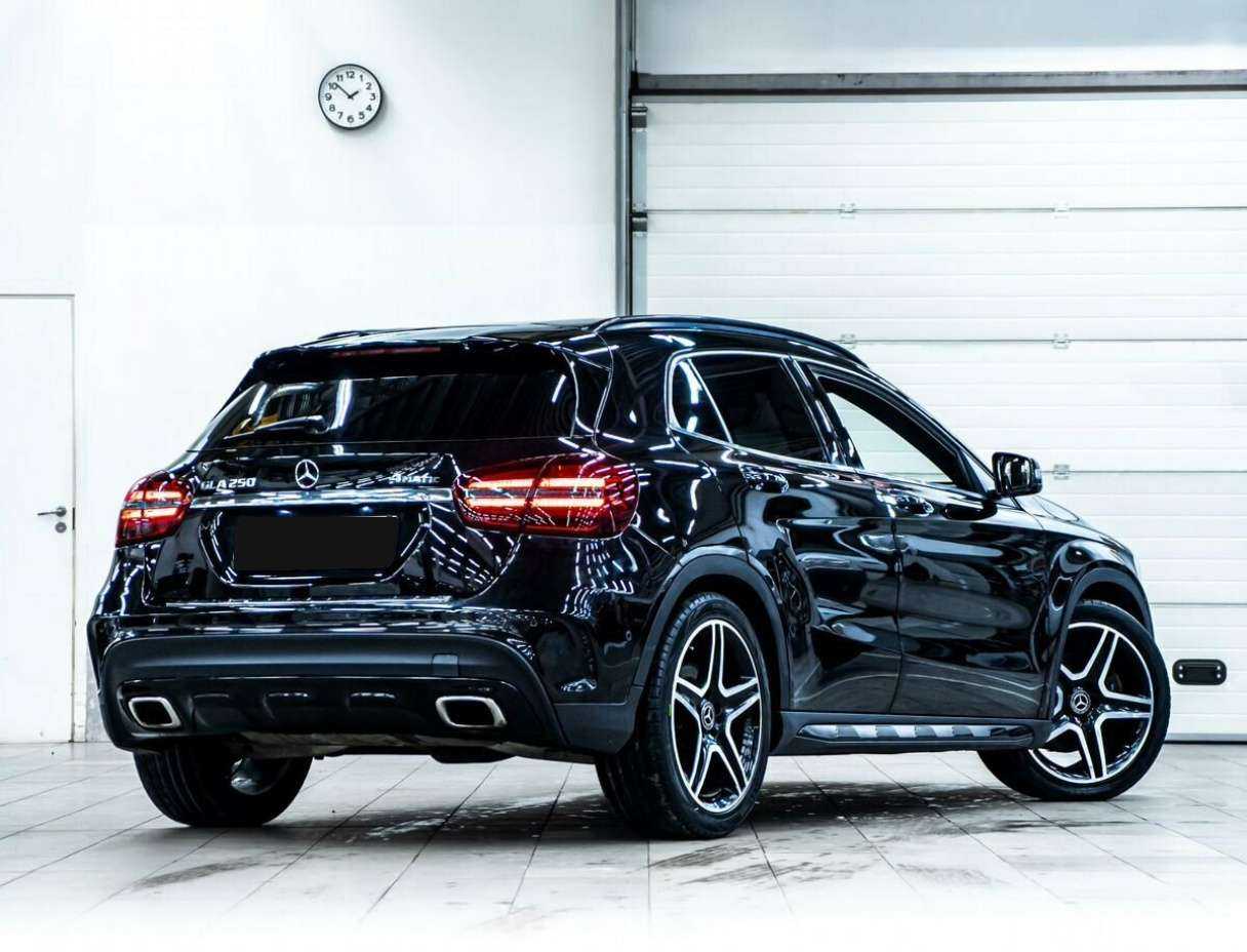 Mercedes-Benz GLA 250, 2017 - 60 000 км. | Фото №4