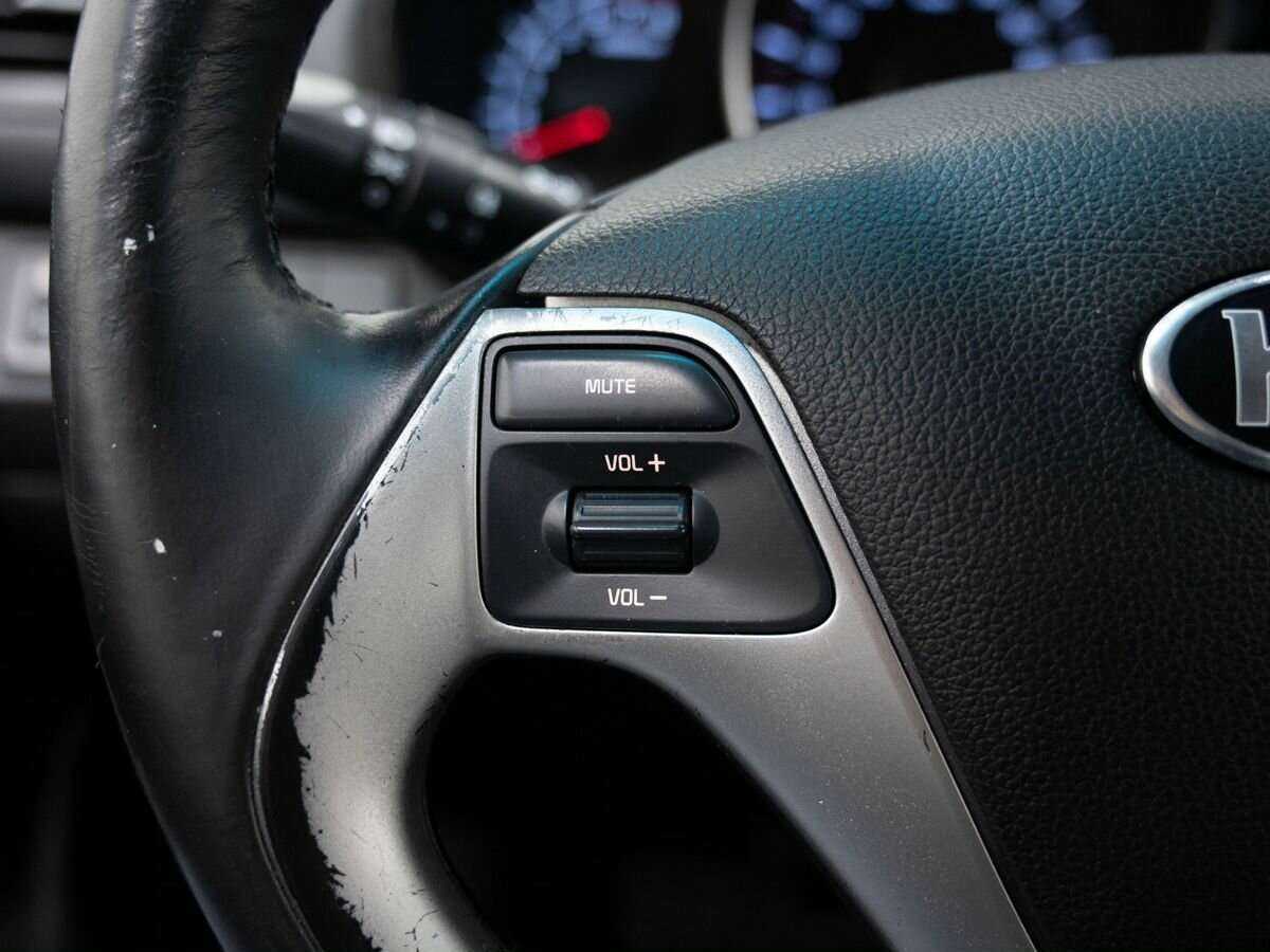 Kia Rio, 2017 Фото №18