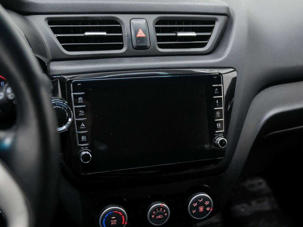 Kia Rio, 2017 Фото №23