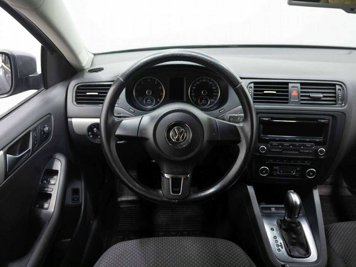 Volkswagen Jetta, 2012 Фото №12