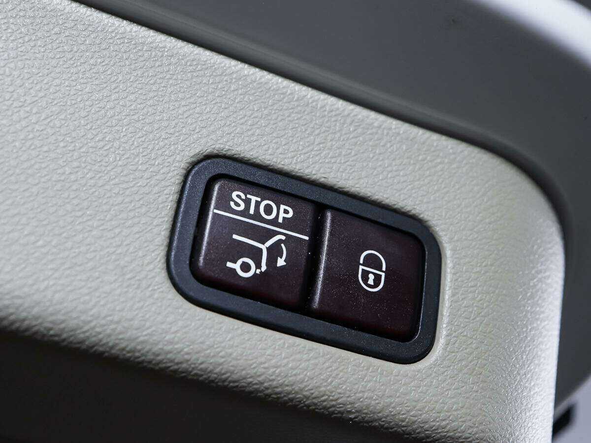 Mercedes-Benz M-Класс 400, 2014 Фото №17