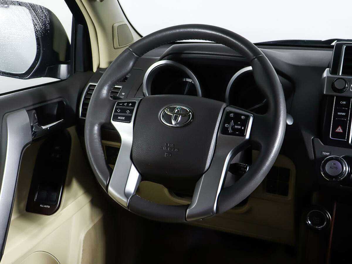 Toyota Land Cruiser Prado, 2014 Фото №15