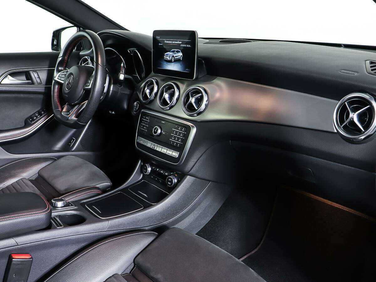 Mercedes-Benz GLA 250, 2018 - 81 236 км. | Фото №8