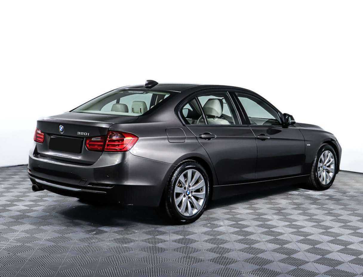 BMW 3 серии 320i, 2012 Фото №5
