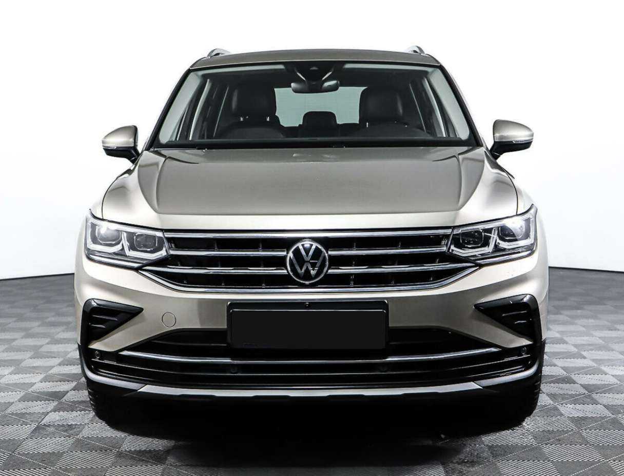 Volkswagen Tiguan, 2021 - 41 041 км. | Фото №2