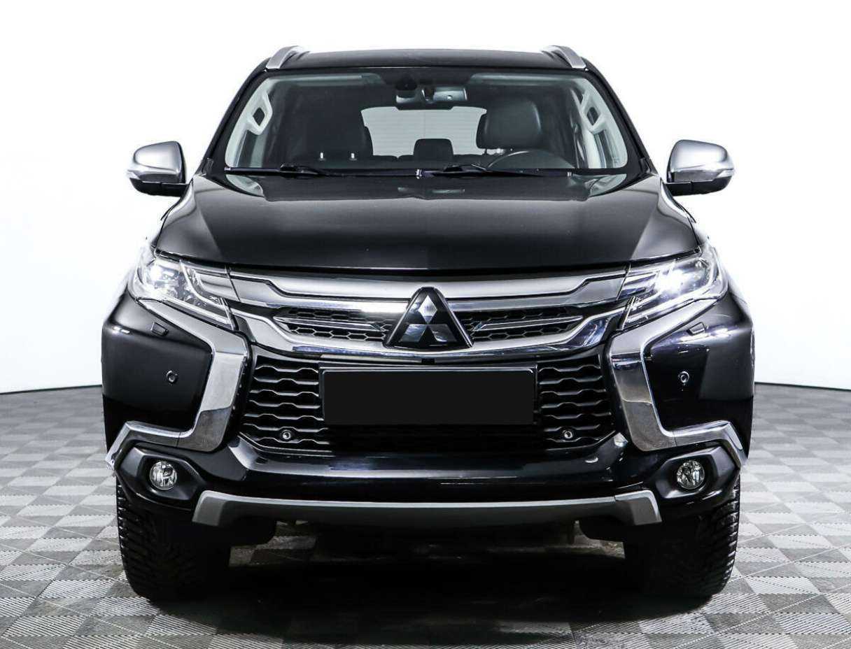 Mitsubishi Pajero Sport, 2019 Фото №2