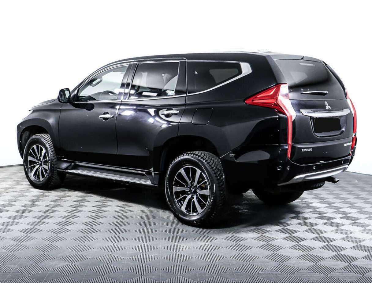 Mitsubishi Pajero Sport, 2019 Фото №7