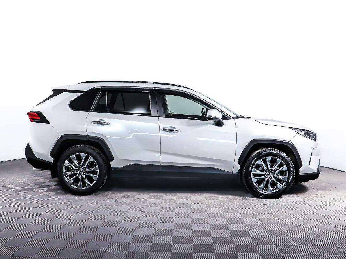 Toyota RAV4, 2021 - 18 082 км. | Фото №4