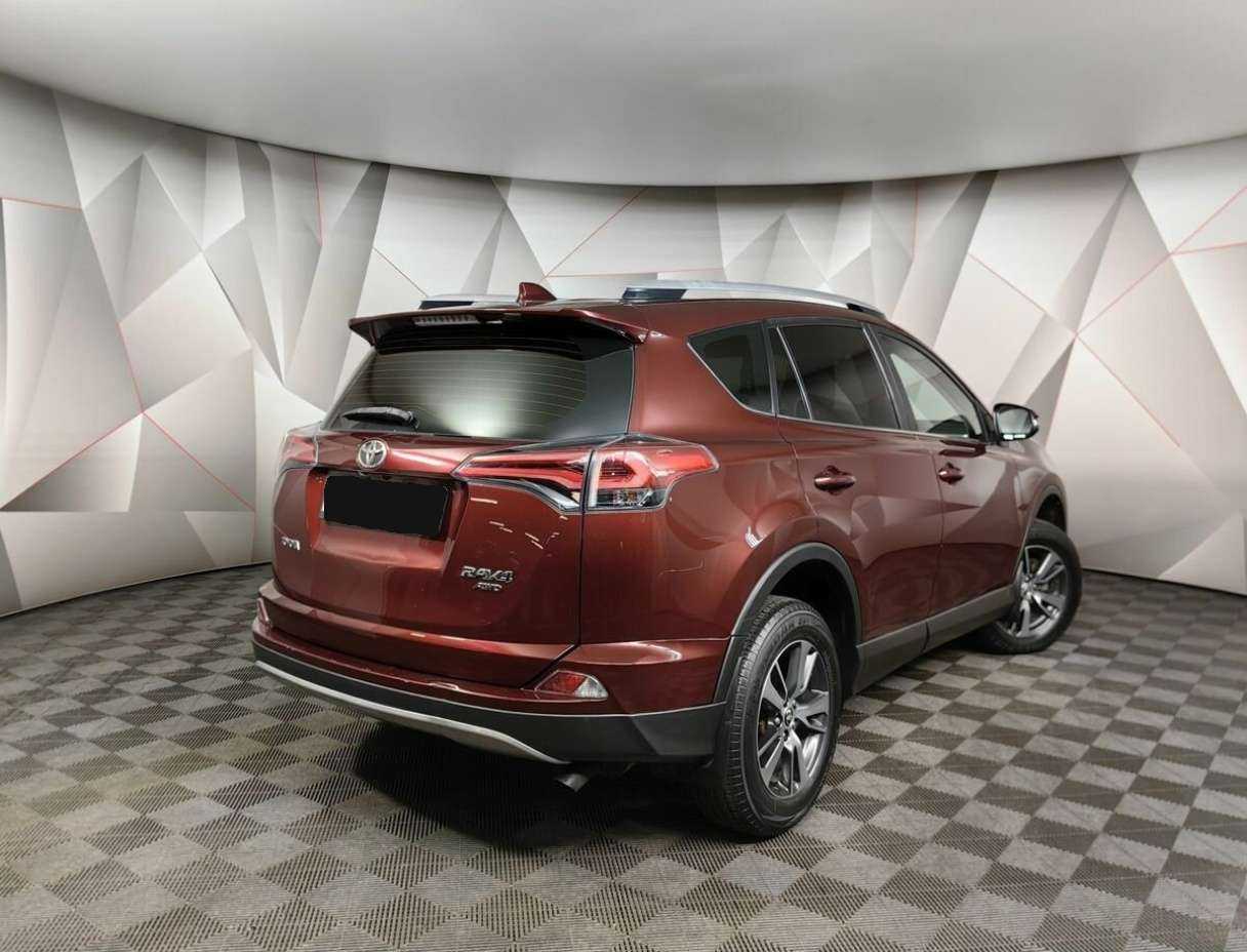 Toyota RAV4, 2018 - 70 052 км. | Фото №2