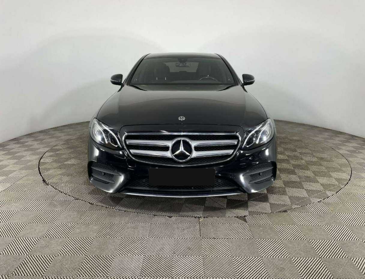 Mercedes-Benz E-Класс 200, 2019 - 113 128 км. | Фото №2