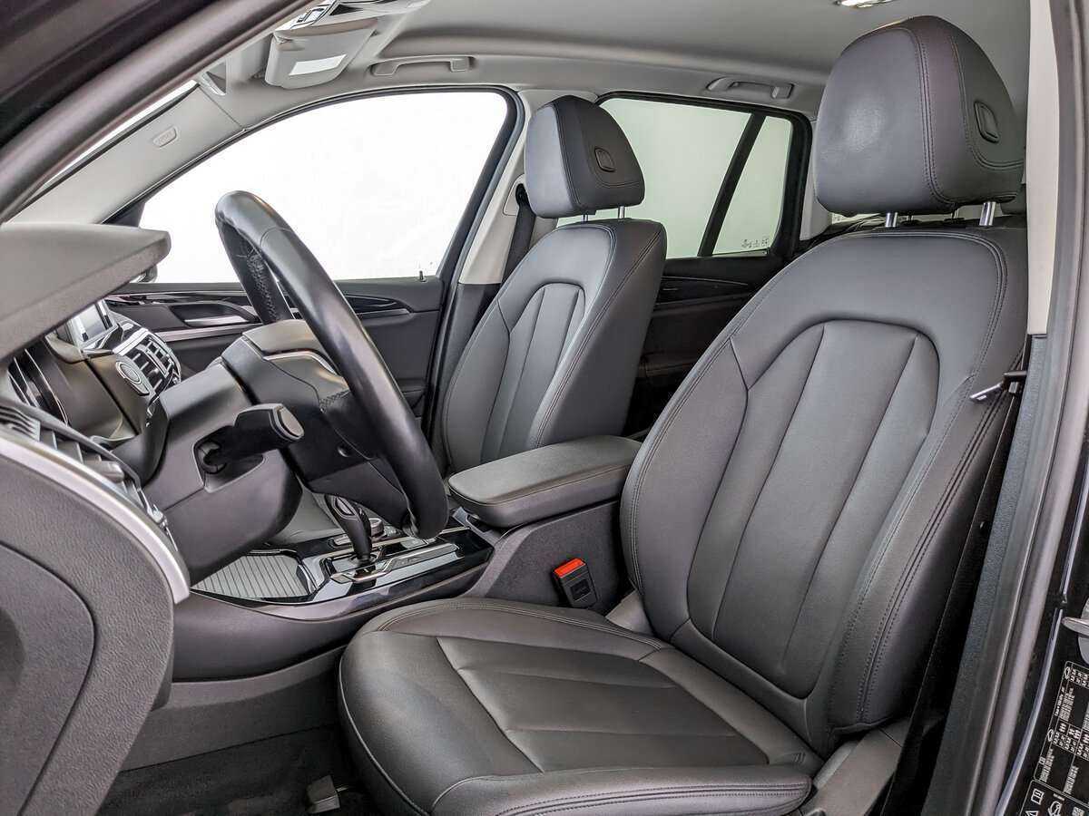 BMW X3 20i xDrive, 2018 Фото №20