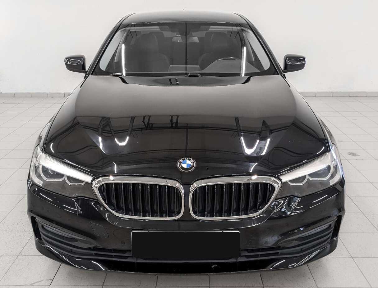 BMW 5 серии 520d, 2019 - 81 388 км. | Фото №2