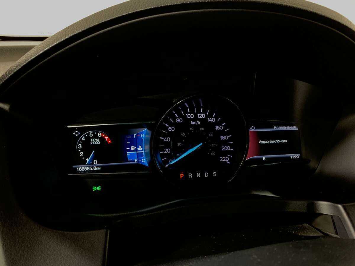 Ford Explorer, 2019 Фото №15