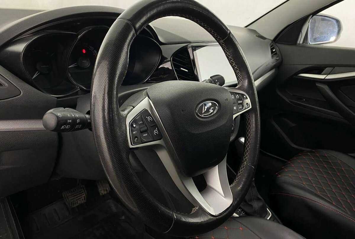 Lada (ВАЗ) Vesta SW, 2021 Фото №13