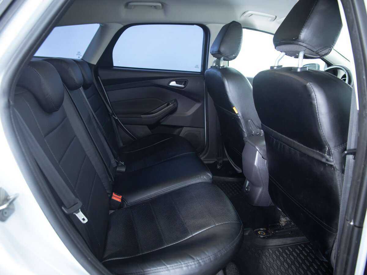 Ford Focus, 2012 Фото №17