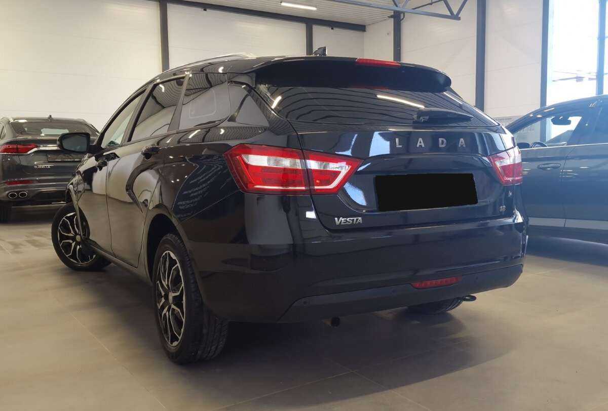 Lada (ВАЗ) Vesta SW, 2020 - 60 420 км. | Фото №2