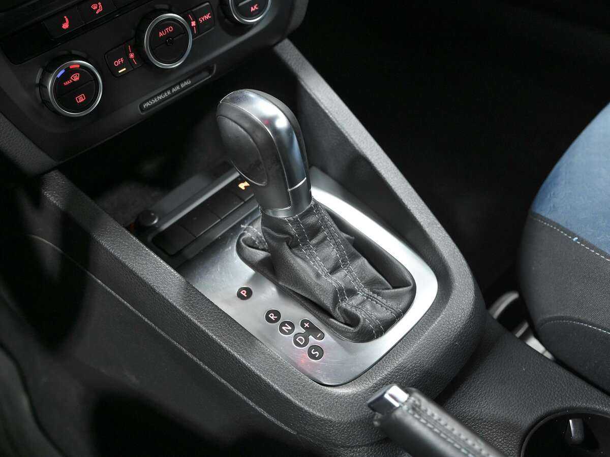 Volkswagen Jetta, 2013 Фото №12