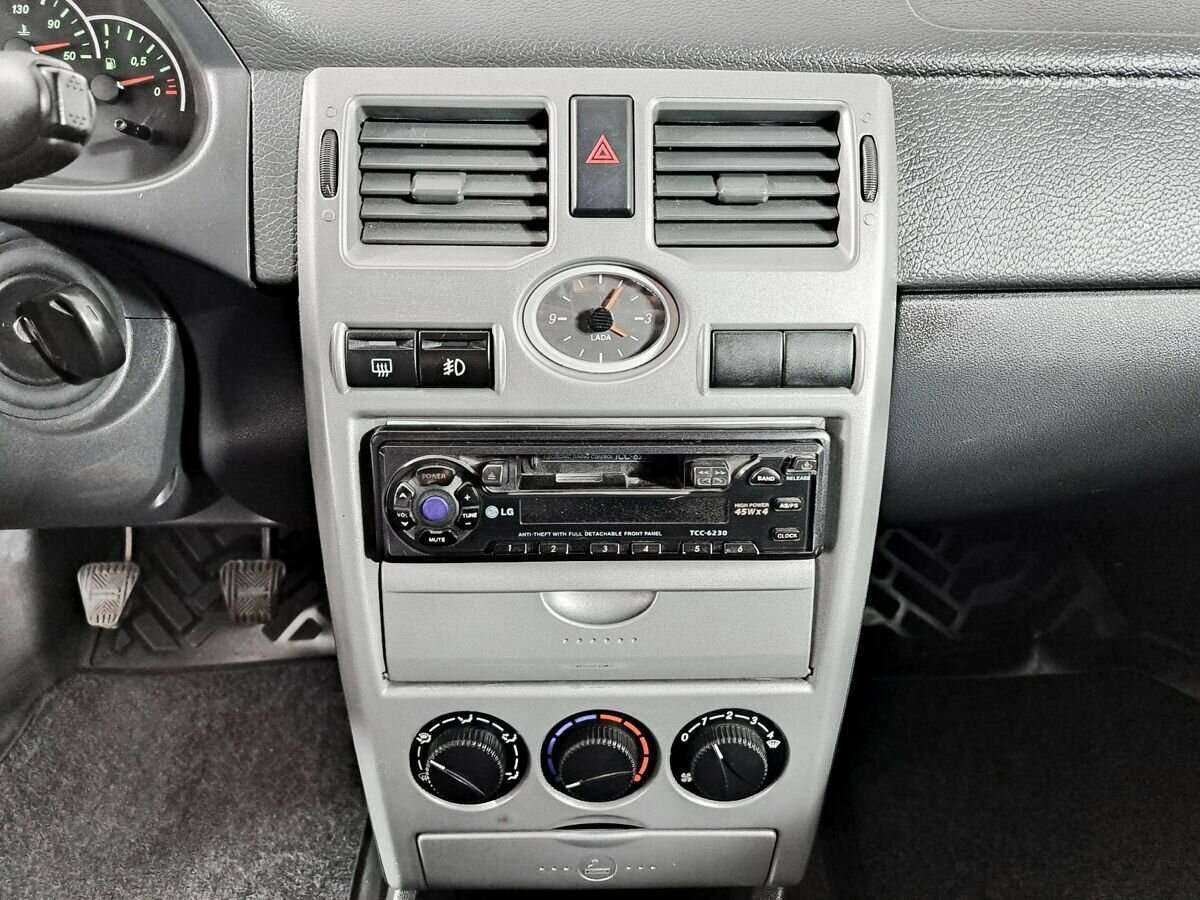 Lada (ВАЗ) Priora, 2013 Фото №13