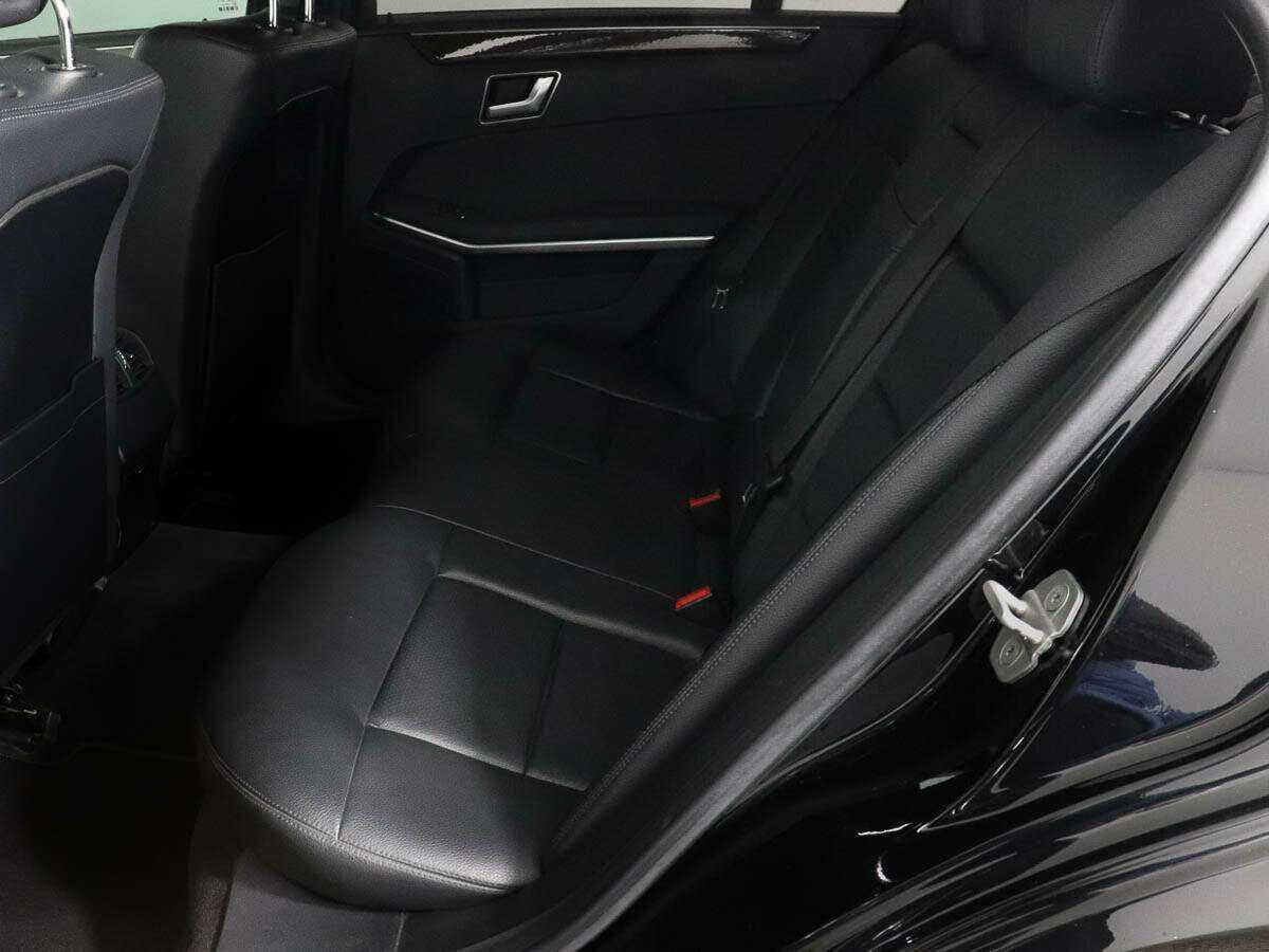 Mercedes-Benz E-Класс 200 7G-Tronic, 2012 Фото №7