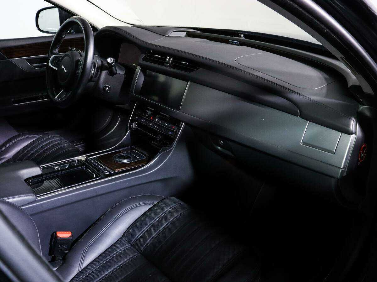 Jaguar XF, 2018 - 67 090 км. | Фото №8