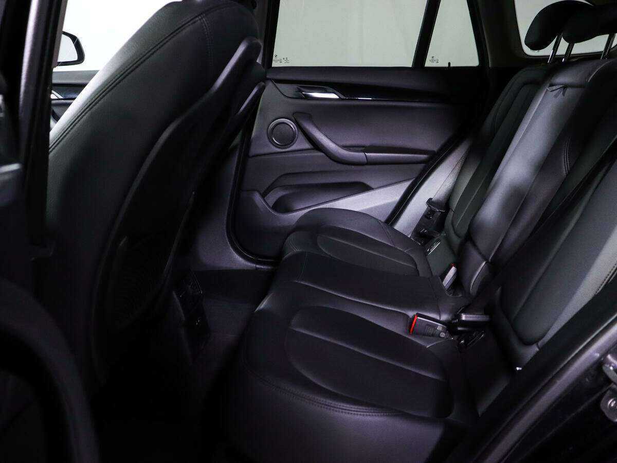 BMW X1 20i xDrive, 2019 Фото №10