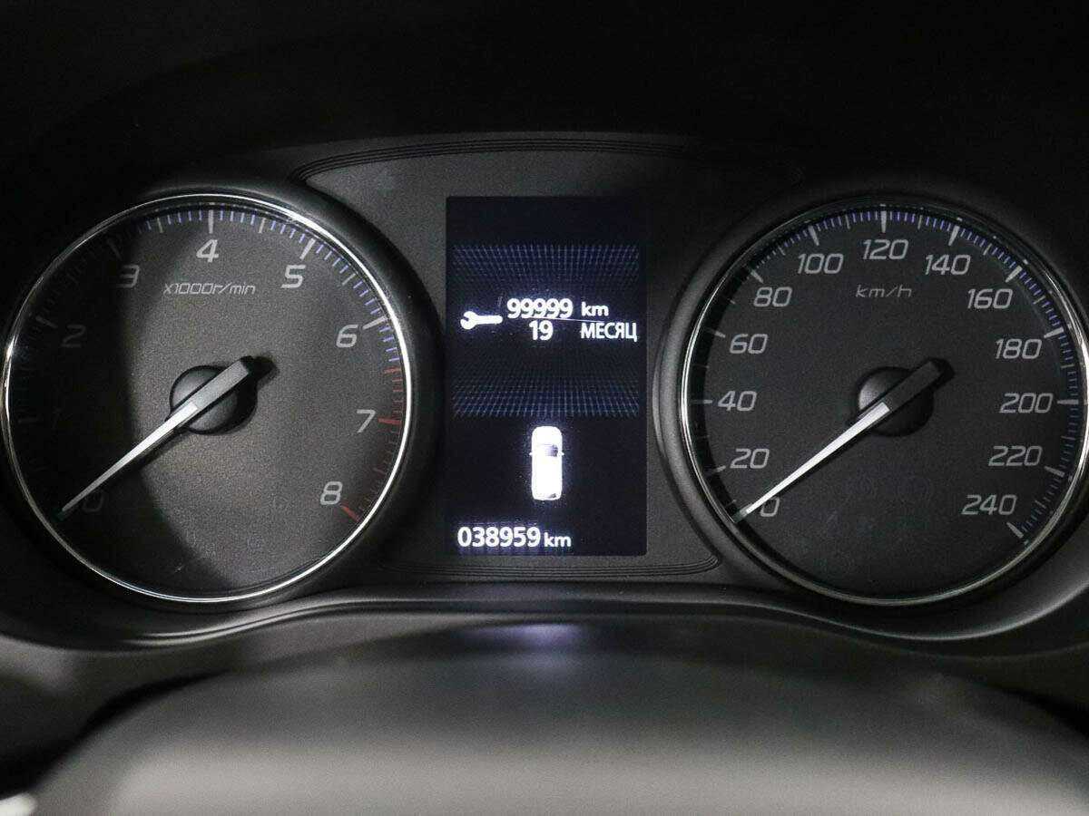 Mitsubishi Outlander, 2018 Фото №10