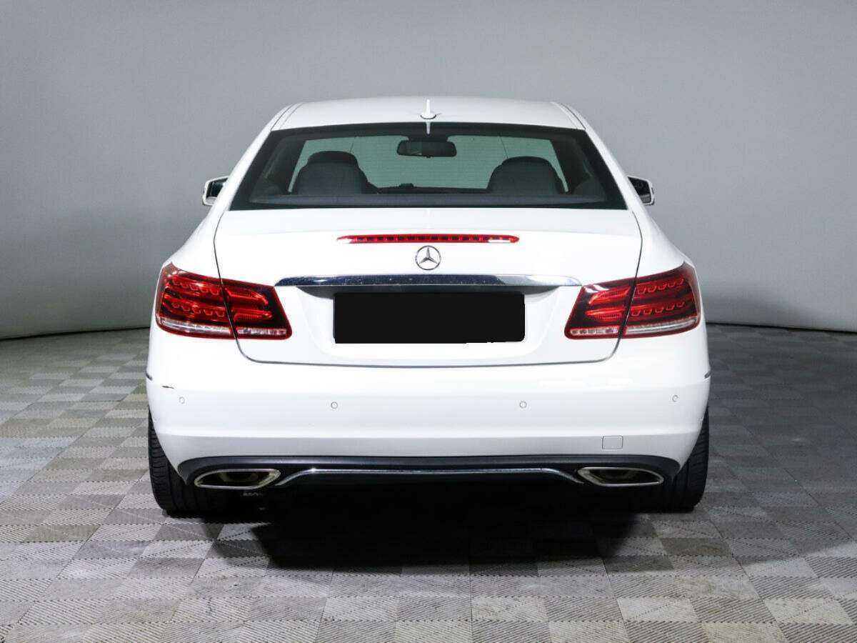 Mercedes-Benz E-Класс 200, 2013 Фото №4