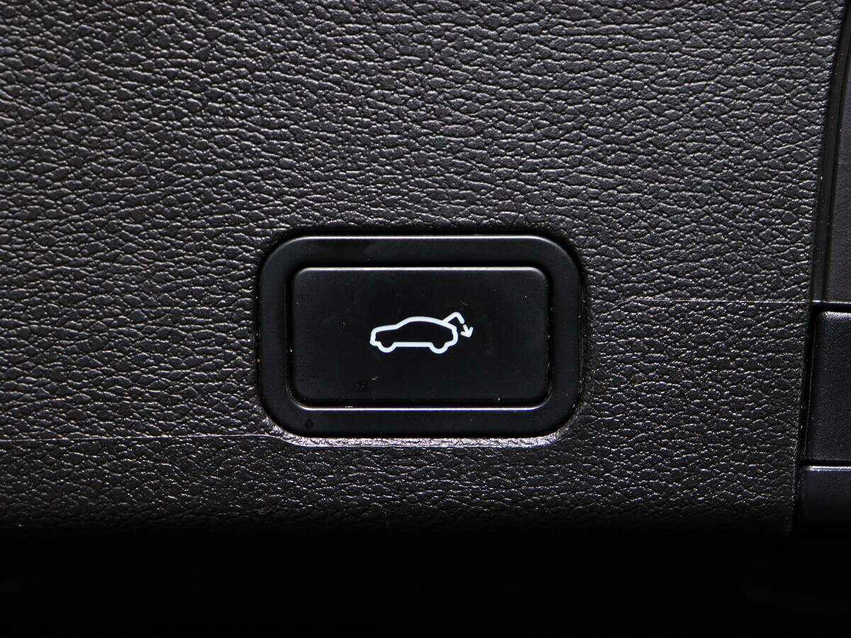 Geely Tugella, 2021 Фото №14