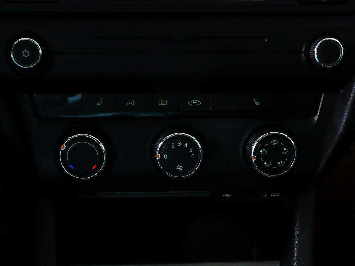 Skoda Octavia, 2013 Фото №13