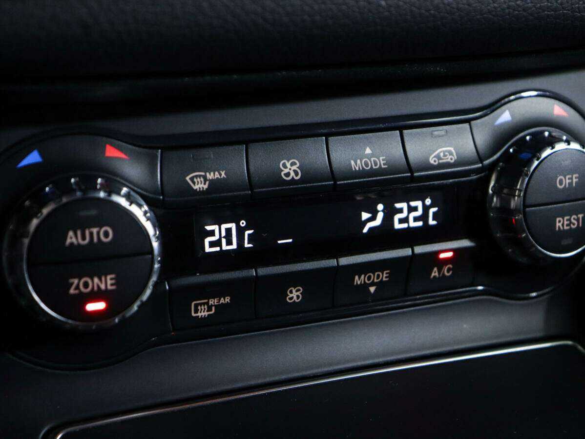 Mercedes-Benz CLA 250, 2018 Фото №19