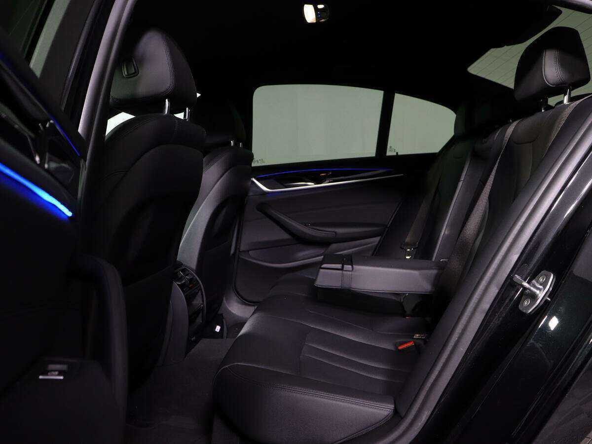 BMW 5 серии 520d xDrive, 2017 Фото №10