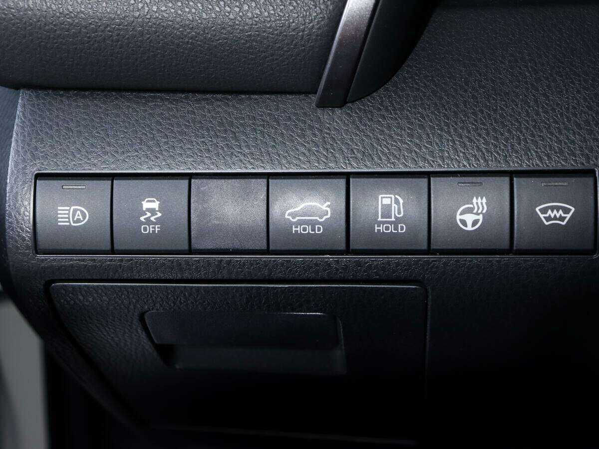 Toyota Camry, 2021 Фото №20