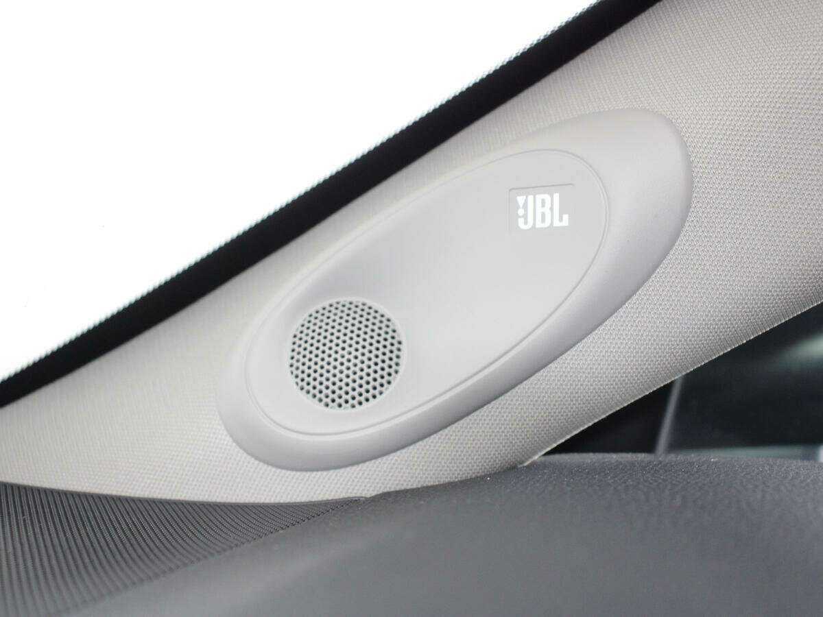 Toyota Camry, 2018 Фото №20