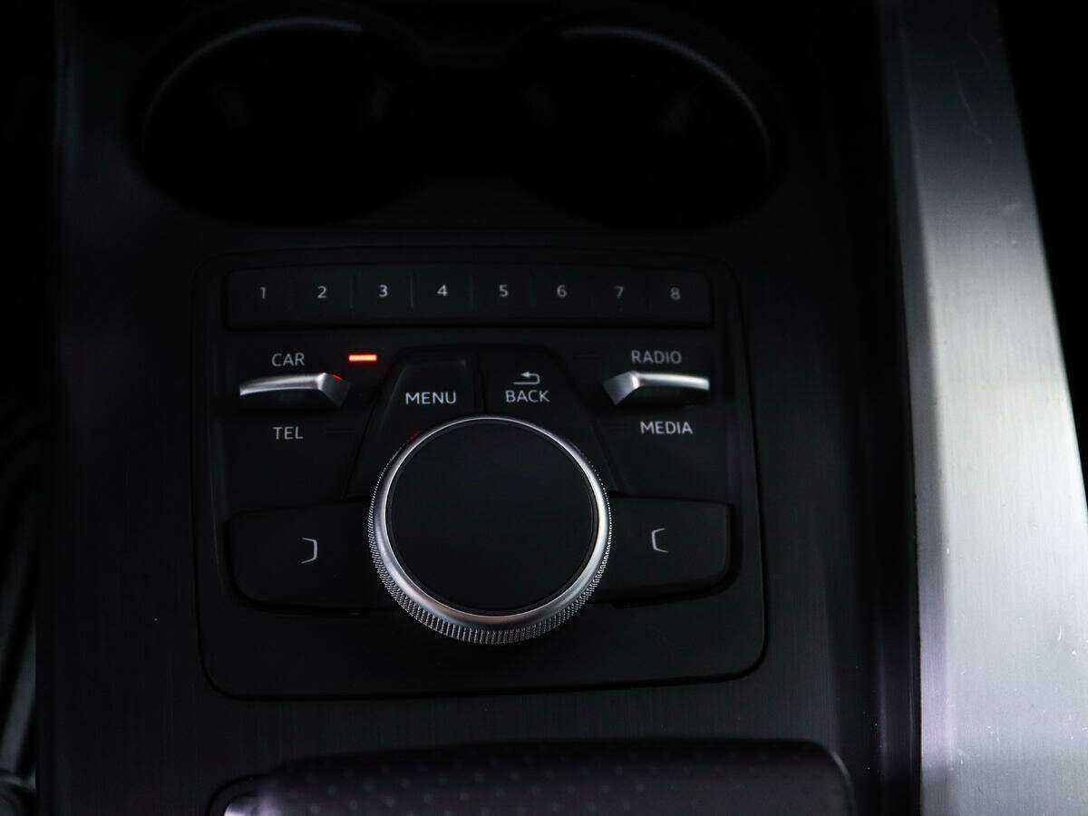 Audi A4, 2017 Фото №14