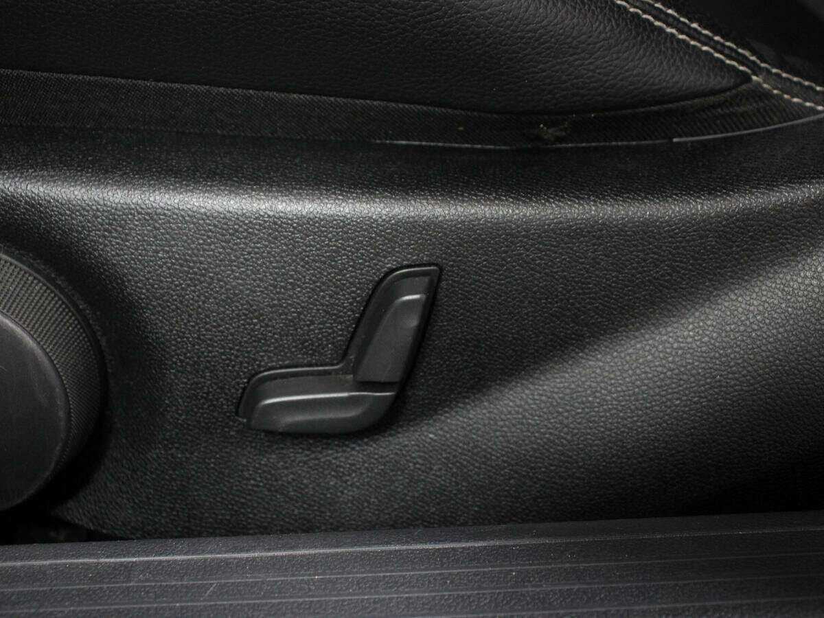 Mercedes-Benz E-Класс 200 7G-Tronic, 2013 Фото №17