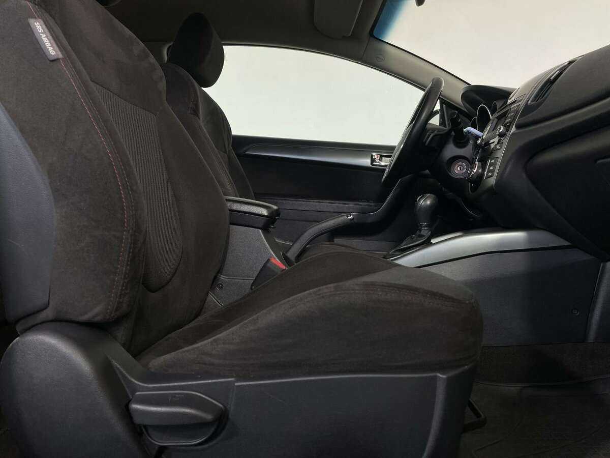 Kia Cerato Koup, 2012 Фото №13