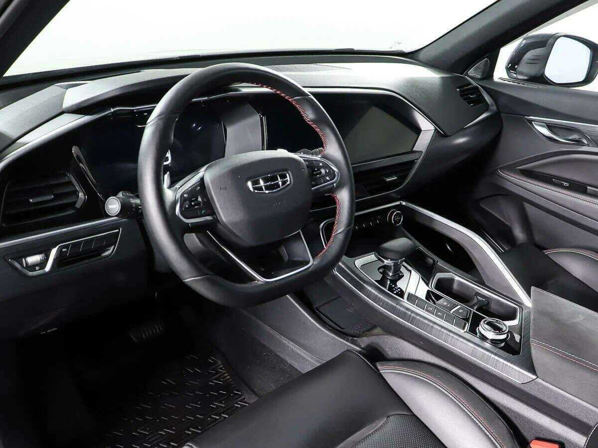 Geely Tugella, 2023 Фото №14