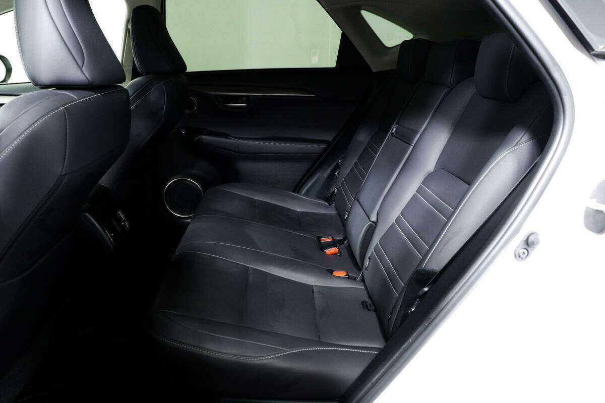 Lexus NX 200, 2019 Фото №12