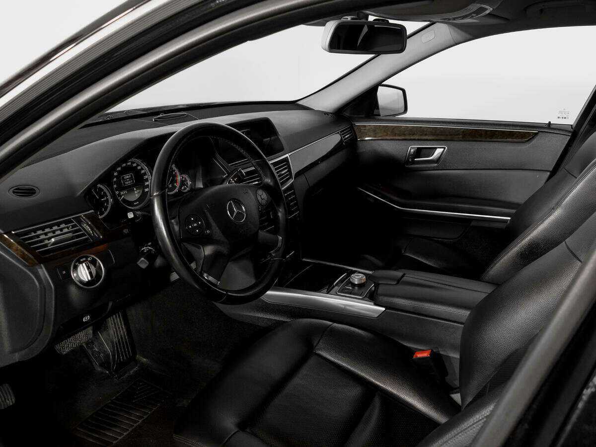 Mercedes-Benz E-Класс 200 7G-Tronic, 2012 Фото №15